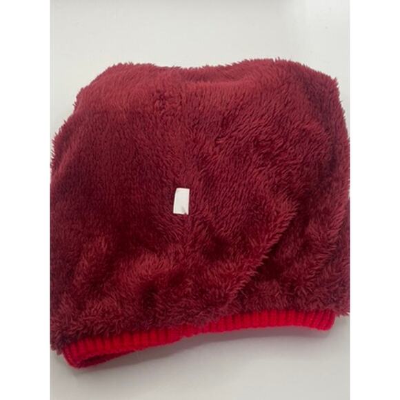 NYC Women's Red Ribbed Rhinestone Embellished Pom-Pom Faux Fur Lined Beanie SZOS - Picture 7 of 8